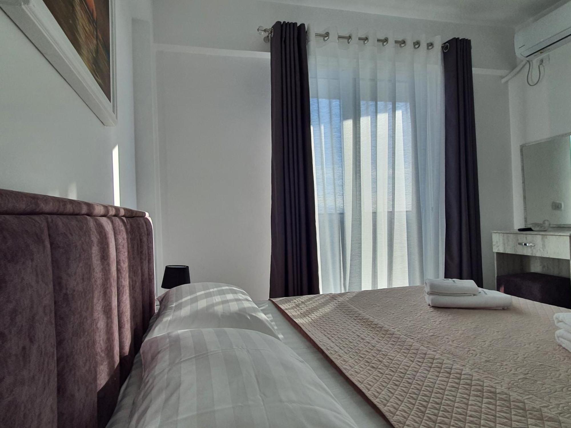 Flore Rooms Sarandë 외부 사진