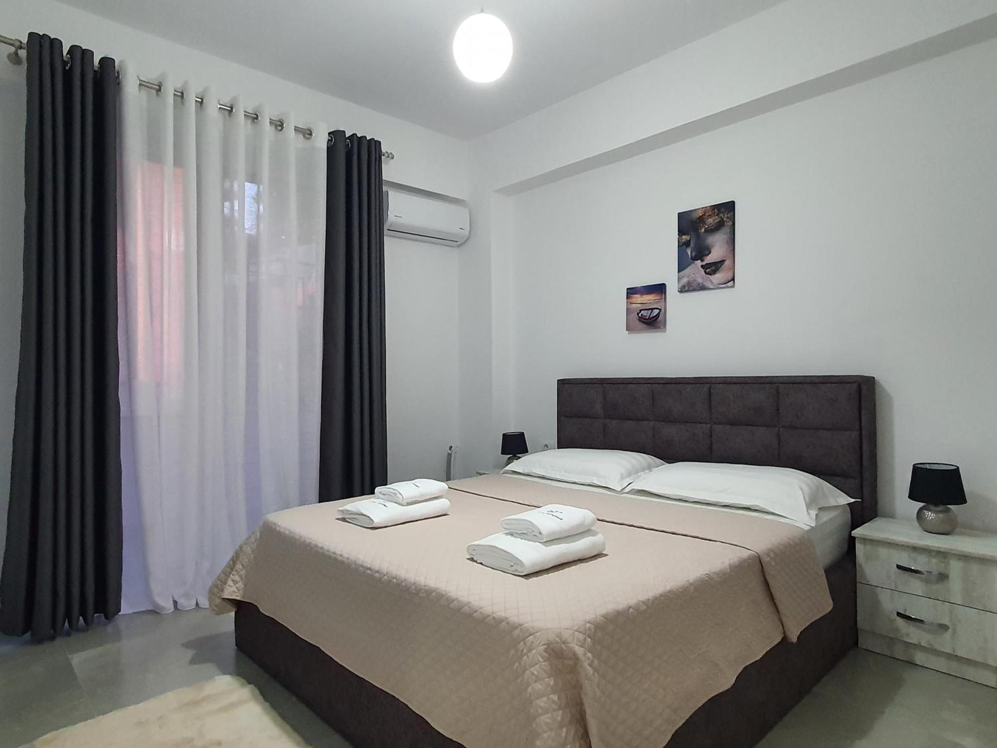 Flore Rooms Sarandë 외부 사진