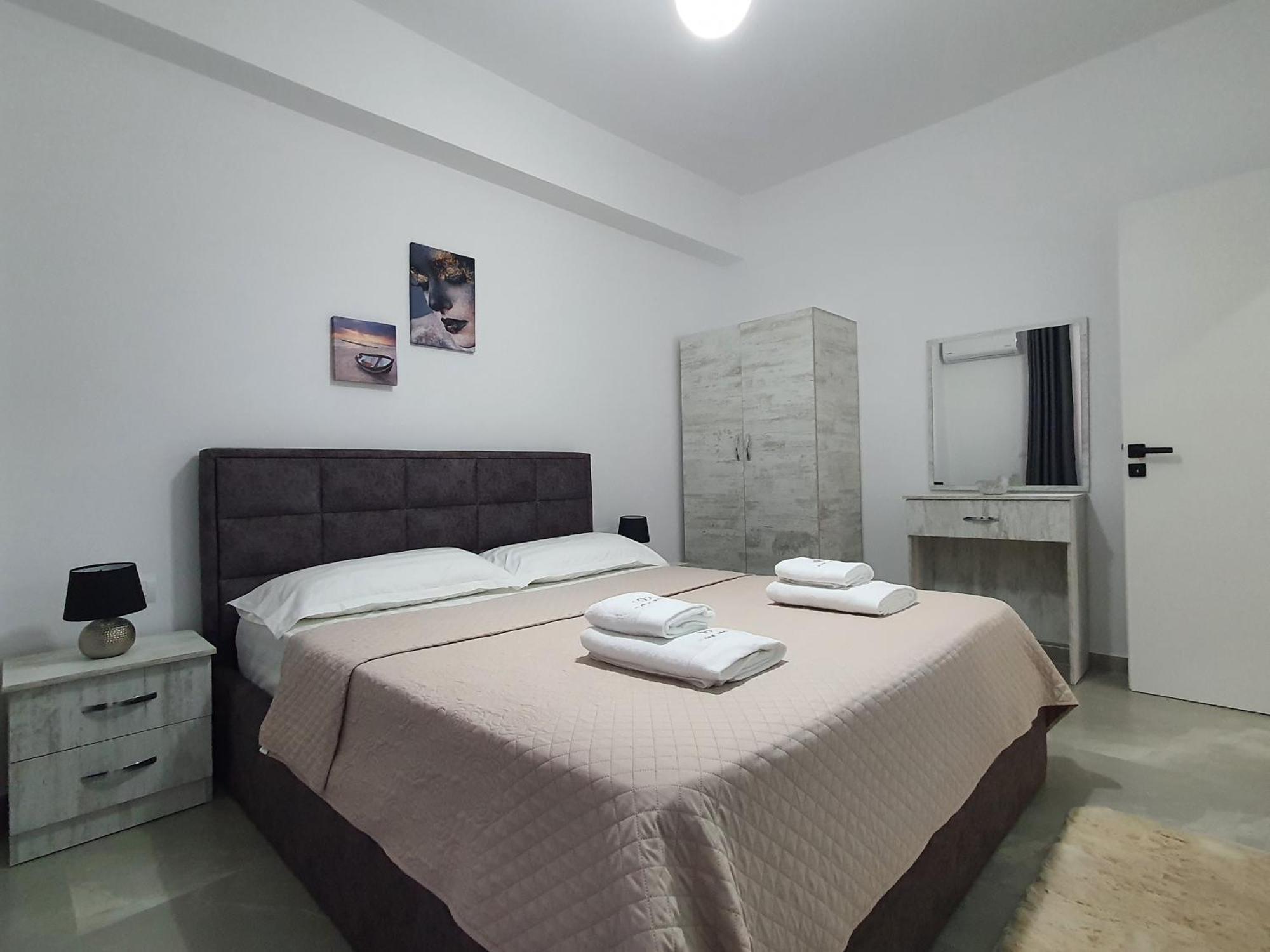 Flore Rooms Sarandë 외부 사진