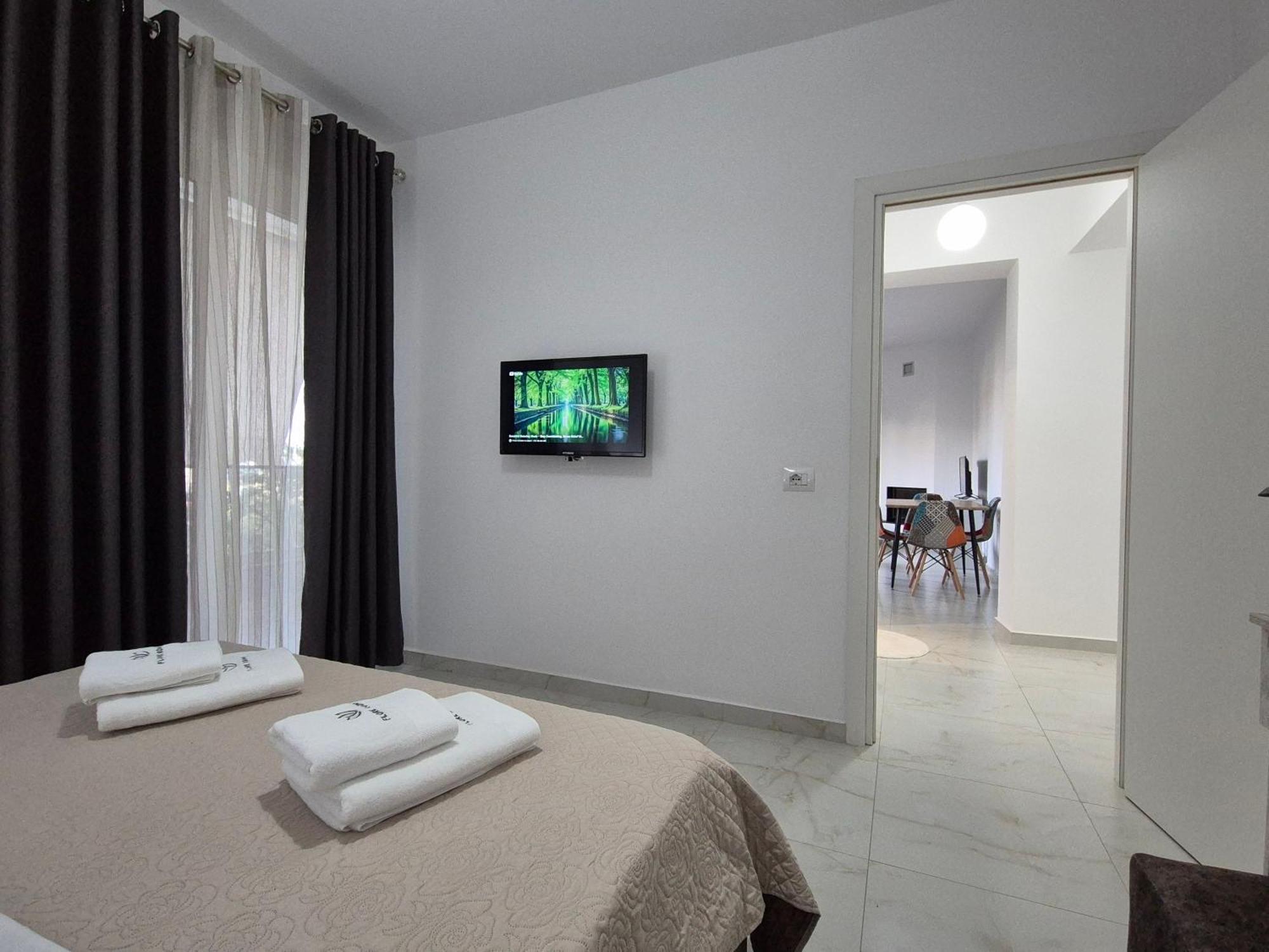 Flore Rooms Sarandë 외부 사진