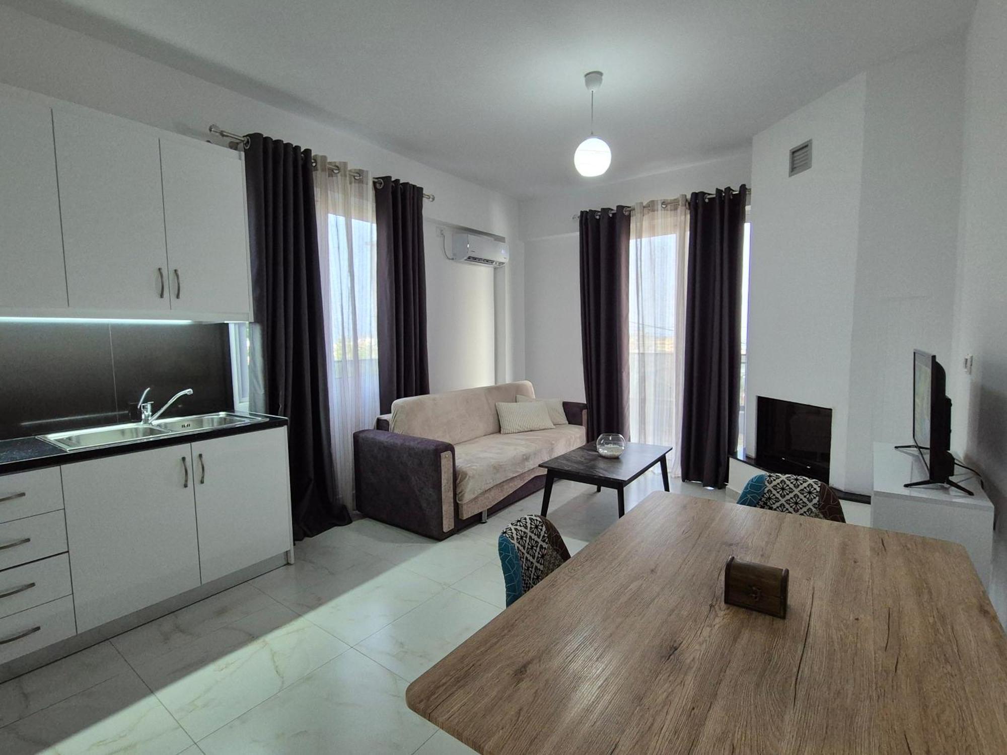 Flore Rooms Sarandë 외부 사진